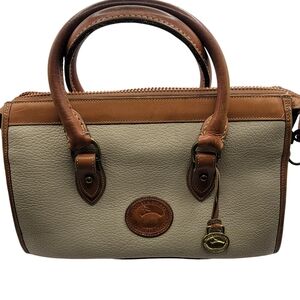 VTG Dooney & Bourke Two Tone Taupe Saddle Pebble Leather Doctor Satchel w/COA